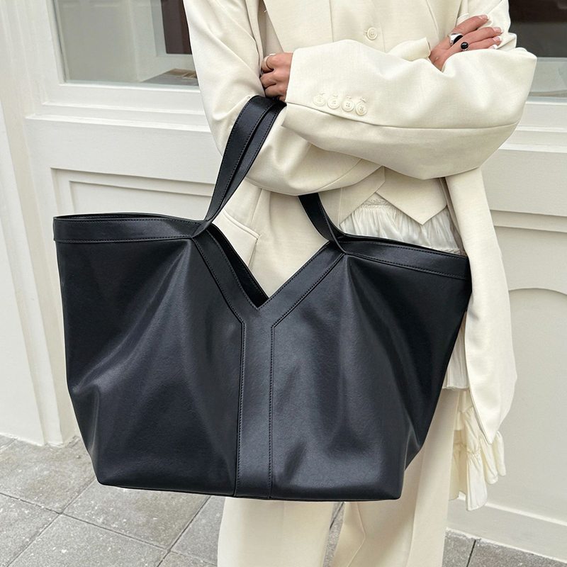 Весенние женские сумки из нату – обзор и цена Luxury Bags Tote