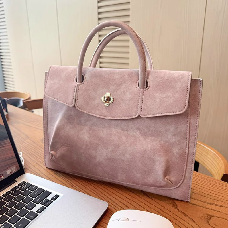 Элегантная розовая сумка-тоут  – обзор и цена Laptop Bag Leather 15